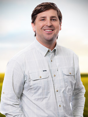 Our Team 10 Matt Manuel_300x400